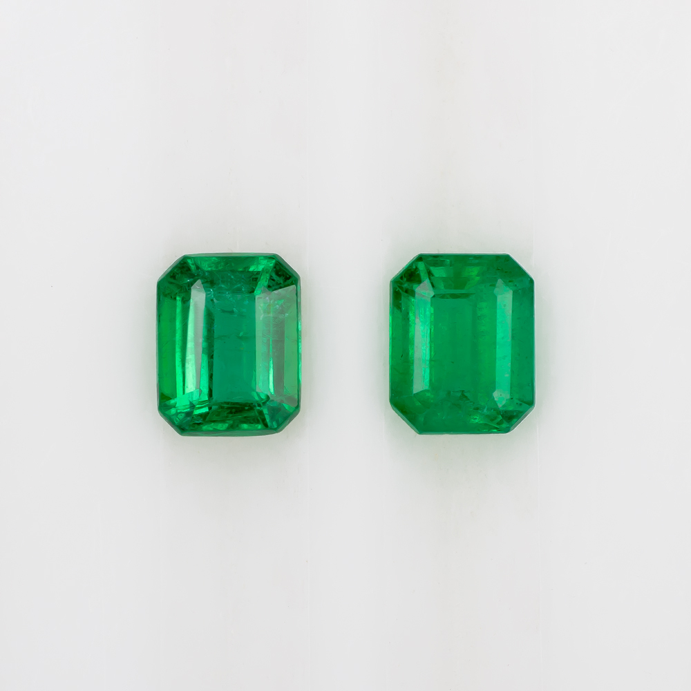 0.90ct NATURAL EMERALD PAIR STUD EARRINGS EMERALD SHAPE STEP CUT LOOSE ACCENTS