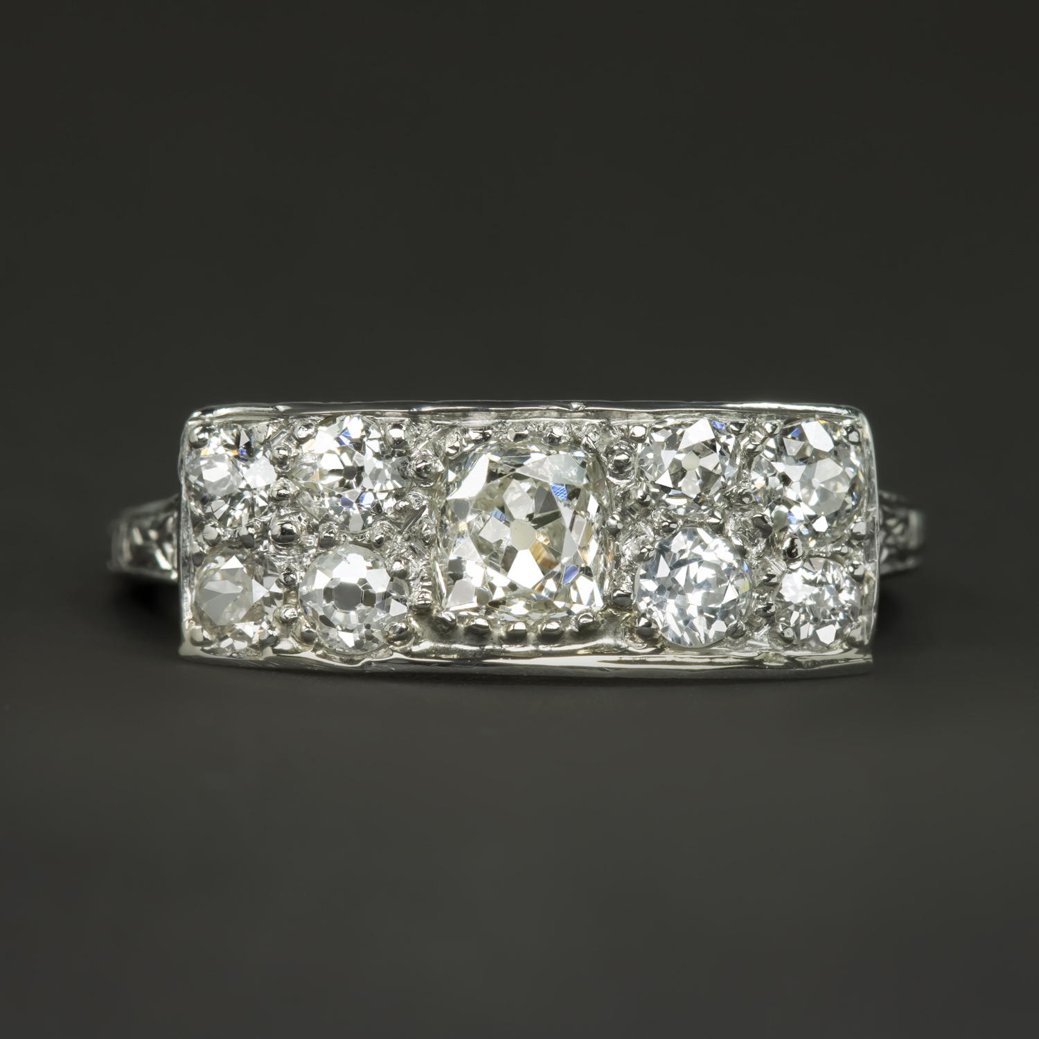 VINTAGE OLD MINE CUT DIAMOND CLUSTER RING ENGRAVED ART DECO BAND PLATINUM ESTATE